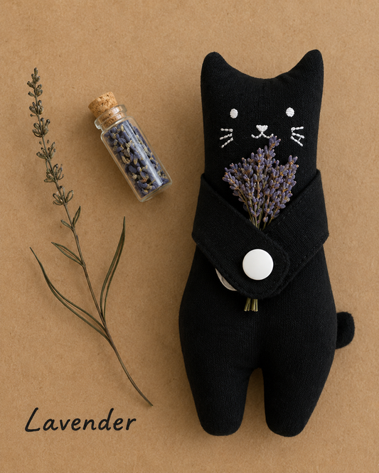 Lavender Cat – Handmade Aromatherapy Companion